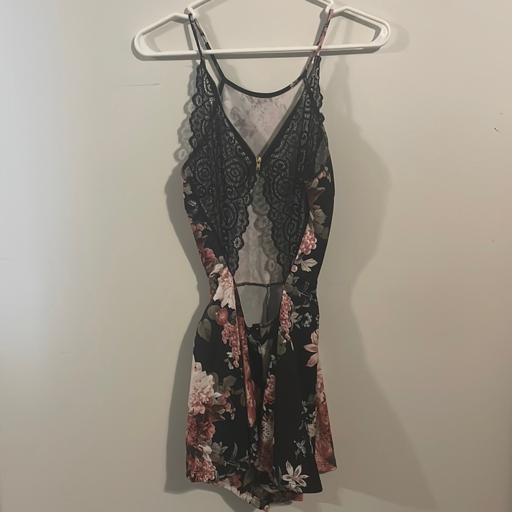 Windsor flower romper, only worn once.